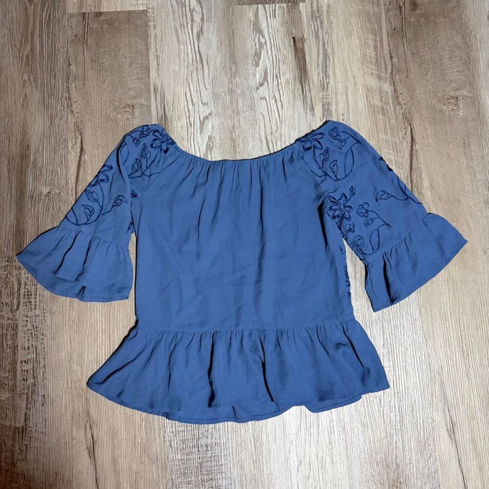Candie-s Women's Blue and Navy Blouse - Picture 4 of 4